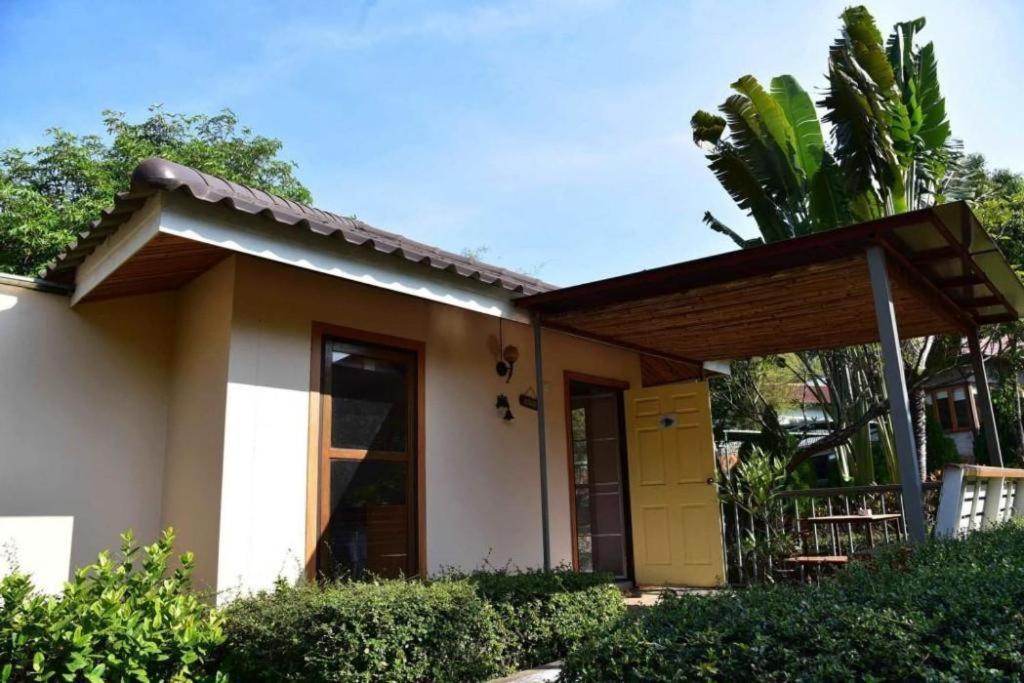 Dusit Talai Resort Mu Si Exterior photo